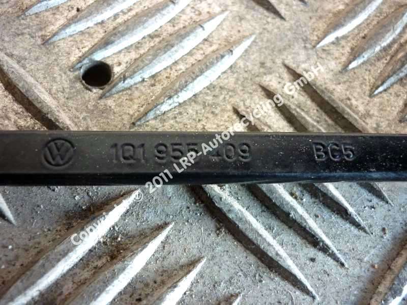 VW Golf 5 original Wischerarm 1Q1955409 vorn links BJ2006